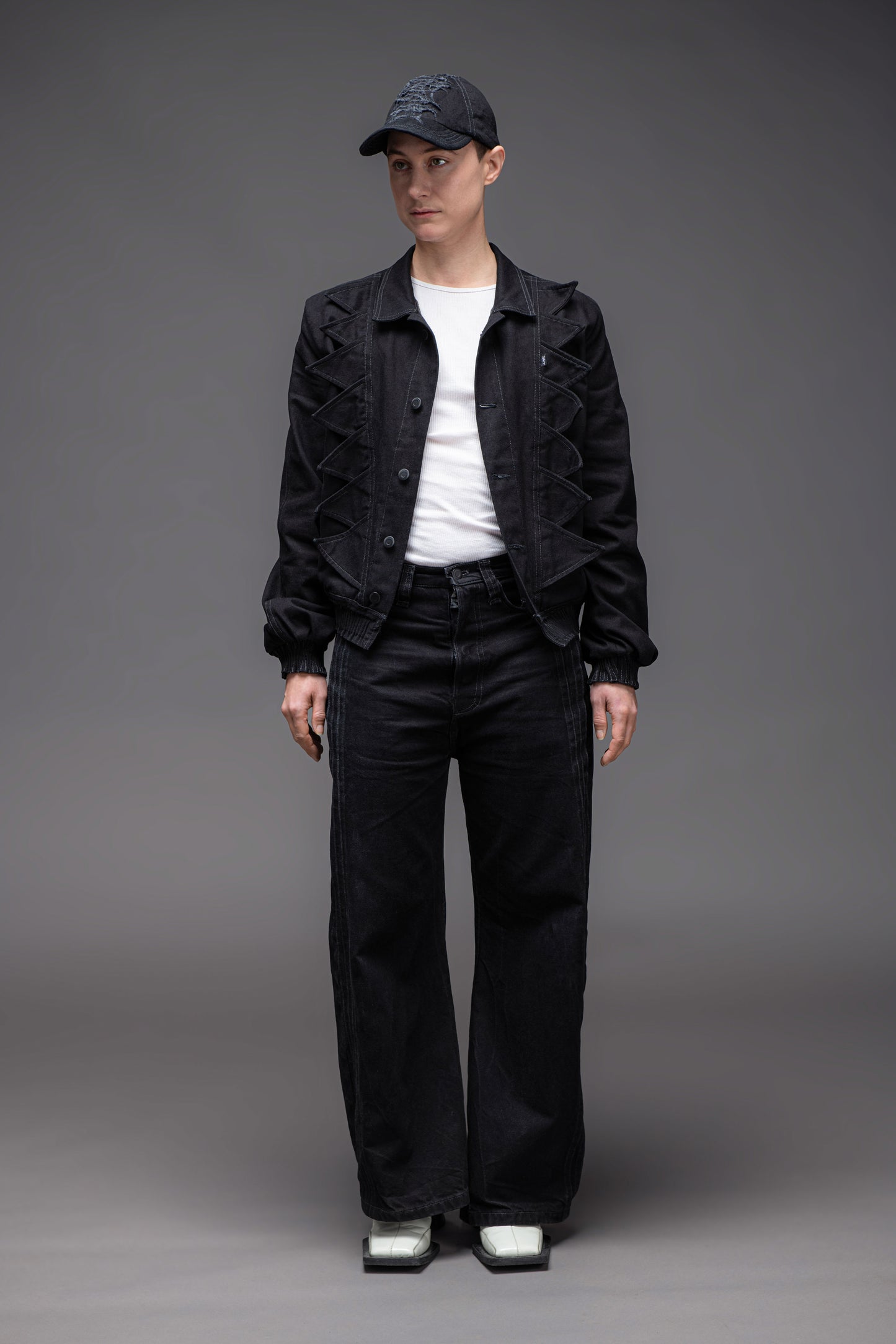 piece no.2 suit black